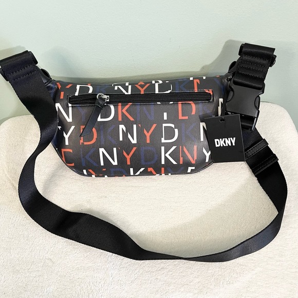 DKNY Women's Black Leather Multi-Functional Crossbody Belt Tilly Sling Bag NWT - Picture 2 of 7